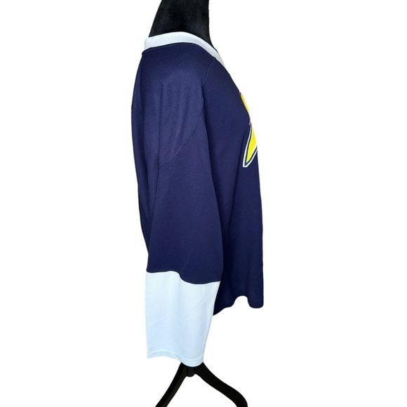 NHL Large Vintage (former logo) Buffalo Sabres Jersey Size M Great Condition - Picture 4 of 7